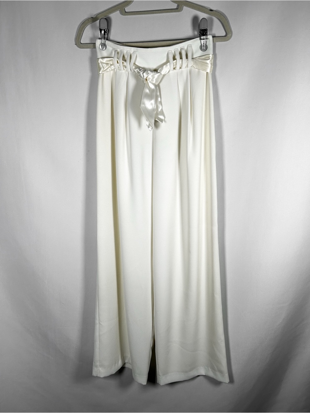 NWT Vintage Cache Ivory Wide-Leg Satin Belt Trousers - Gold Label